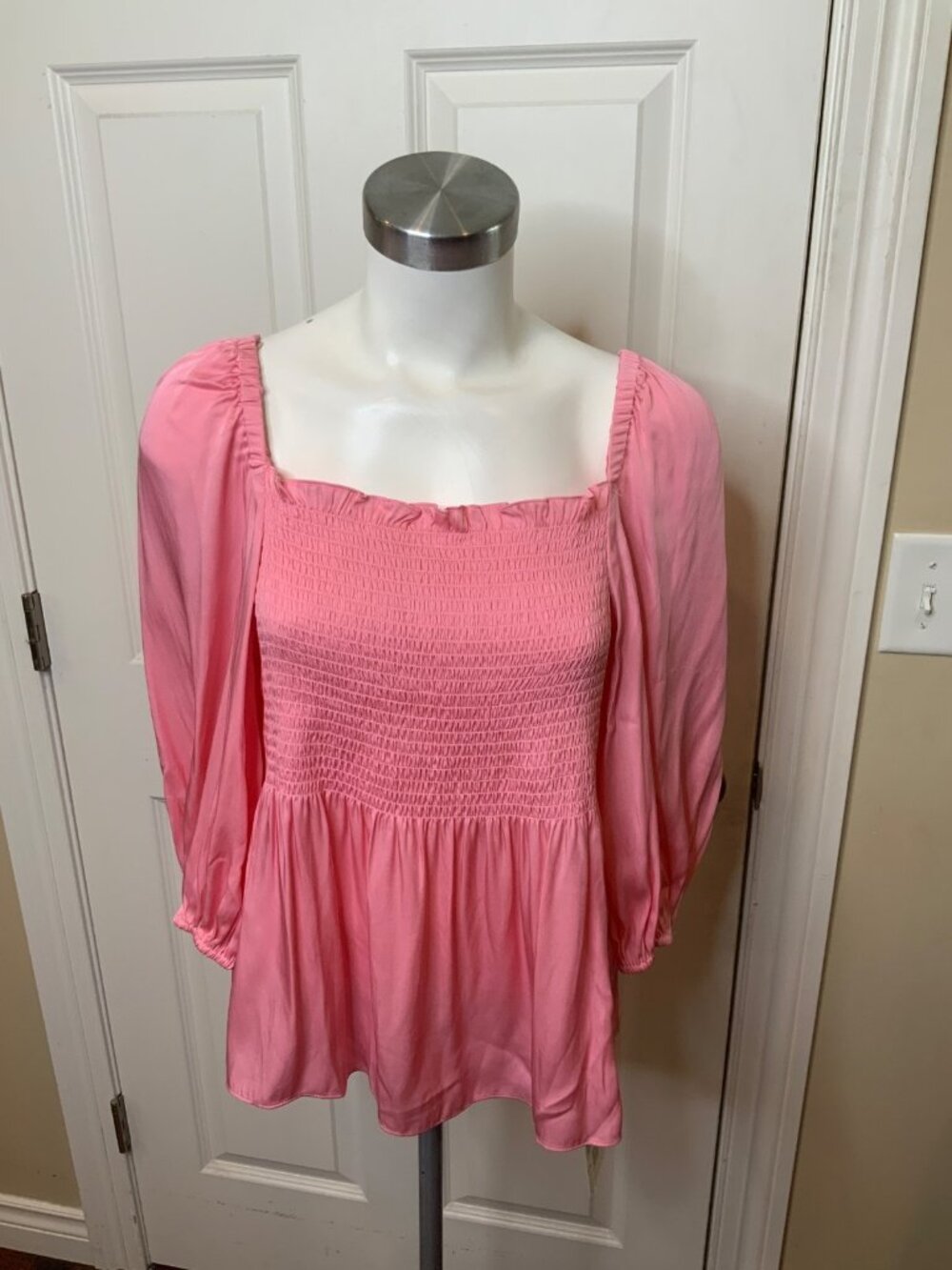 Trina Turk Pink Smocked Puff Sleeve Babydoll Top NWT, Size L